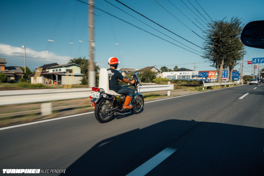 Alec Pender Turnpike Datsun Life-19