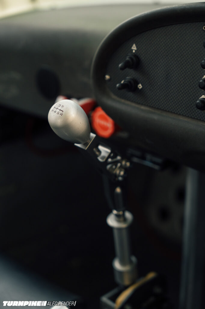 Alec Pender Turnpike ZZ-42