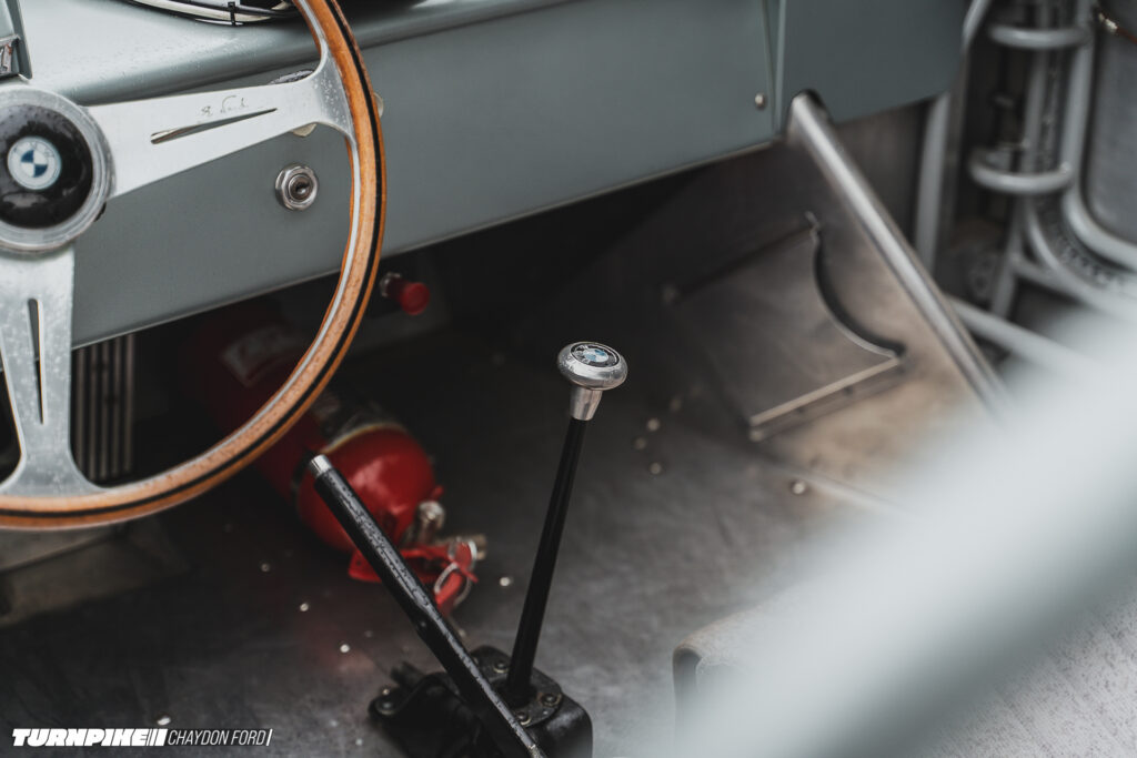 Turnpike BMW 700 RS 011