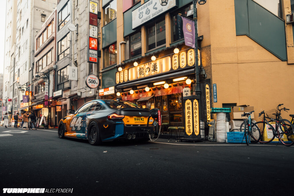 Alec Pender R44 Tokyo-305