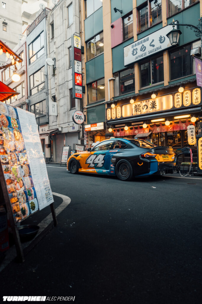 Alec Pender R44 Tokyo-307