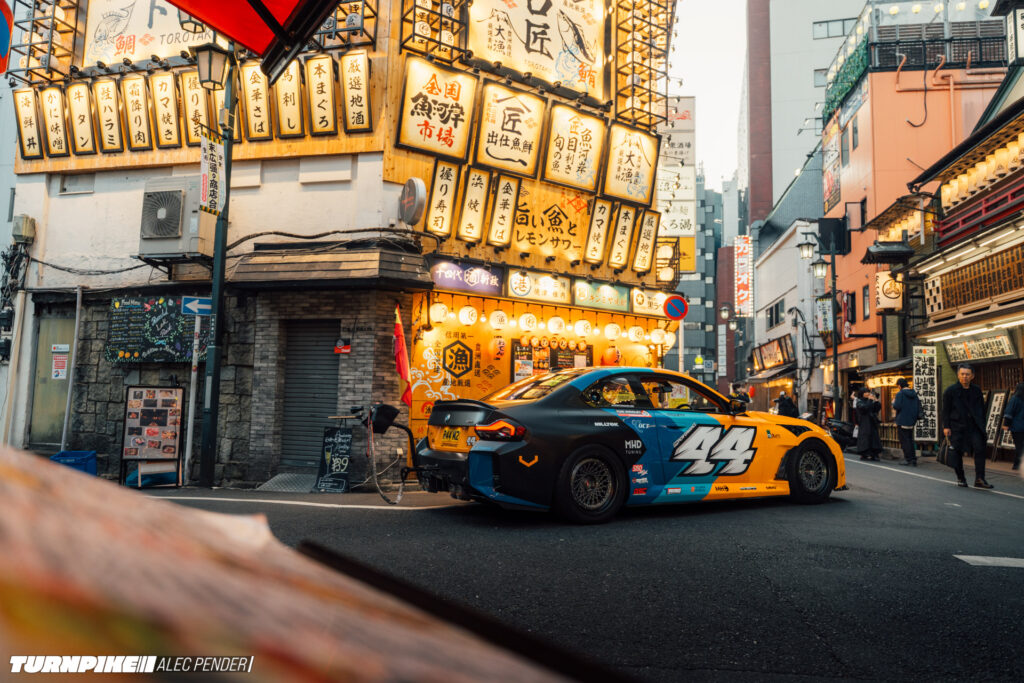 Alec Pender R44 Tokyo-325