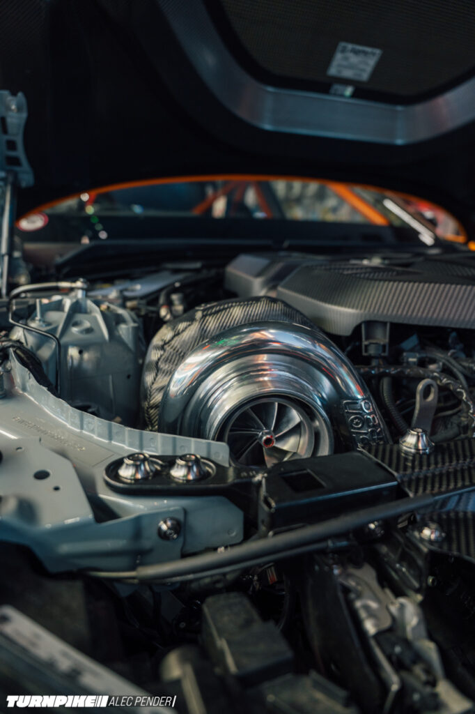 Alec Pender R44 Tokyo-353