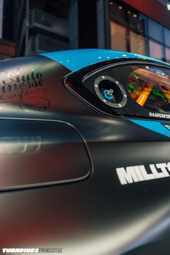 Alec Pender R44 Tokyo-365