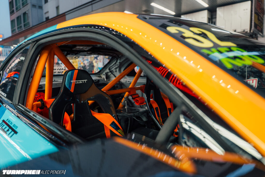 Alec Pender R44 Tokyo-366