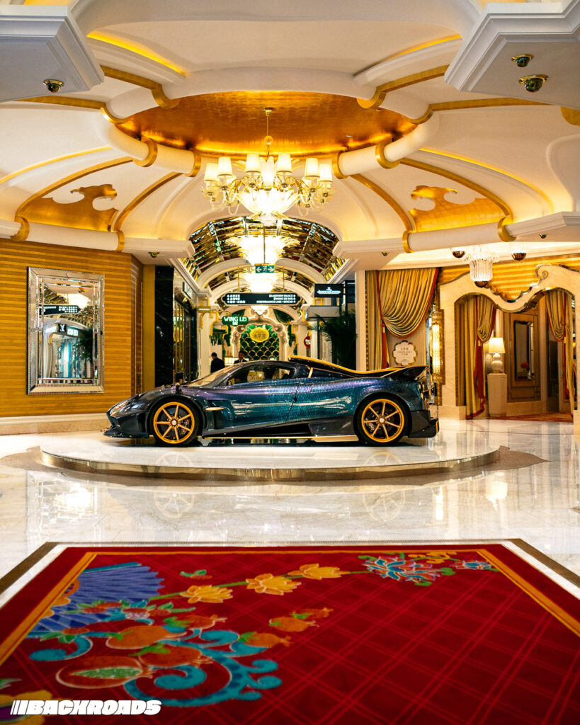 Wynn-Backroads-ImolaRoadster-2