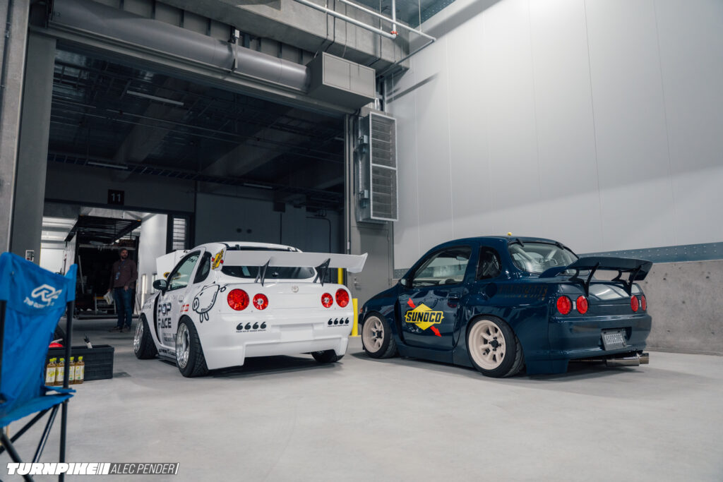 Alec Pender Luft-10 Pocket Bunny R32 and R34, rear quarters