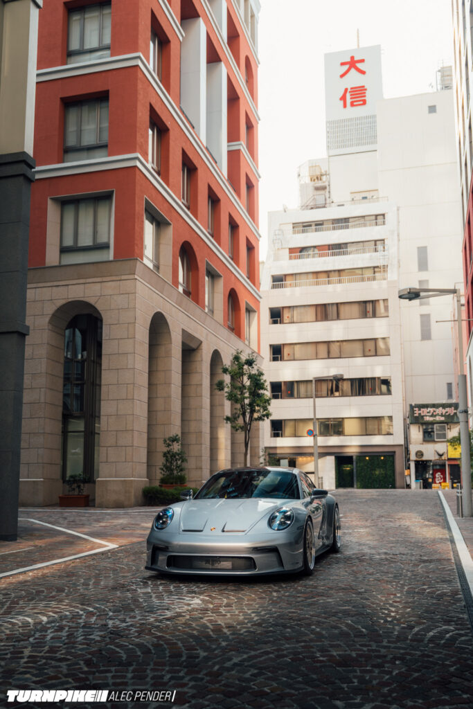 Alec Pender Touring-22 Moontech 992 Porsche GT3 Touring