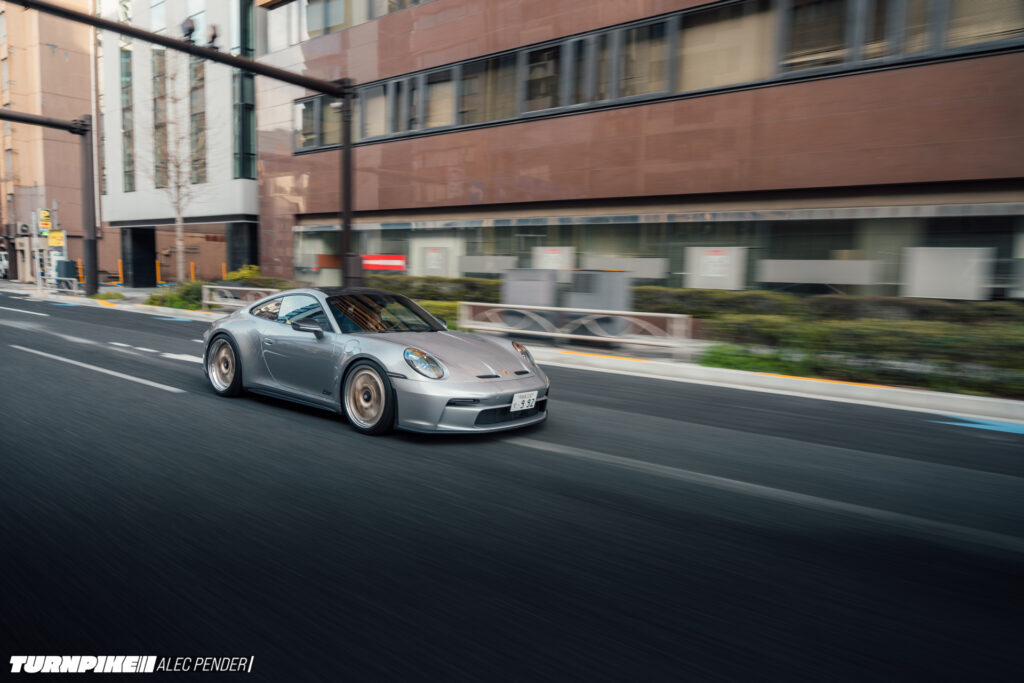 Alec Pender Touring-30 Moontech 992 Porsche GT3 Touring