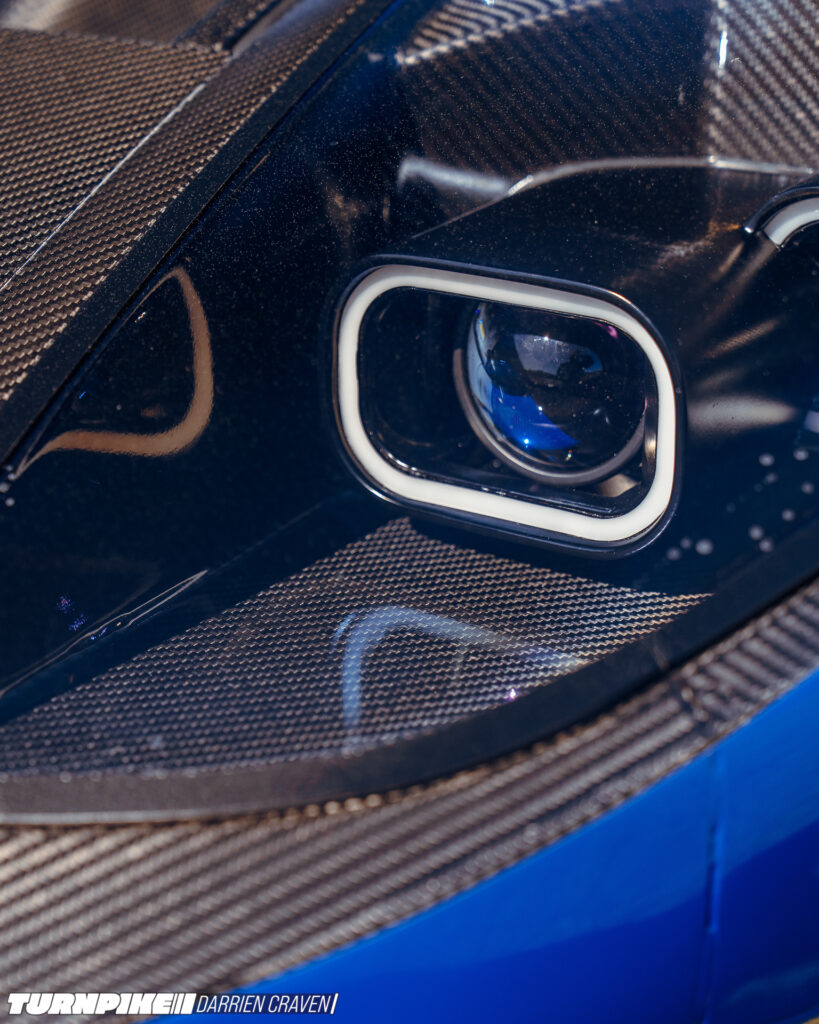 Turnpike Darrien Craven Throtl GT-4 Throtl's Ford GT custom headlight detail