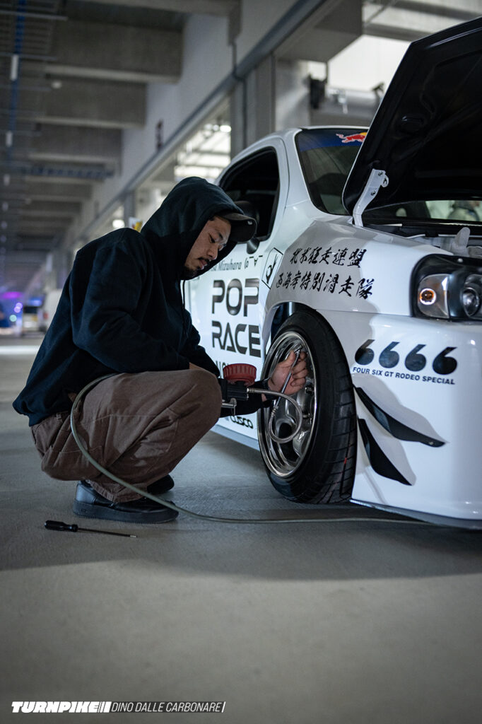 pocket_34_dino_dalle_carbonare-21 Pocket Bunny R34, front wheel being wiped