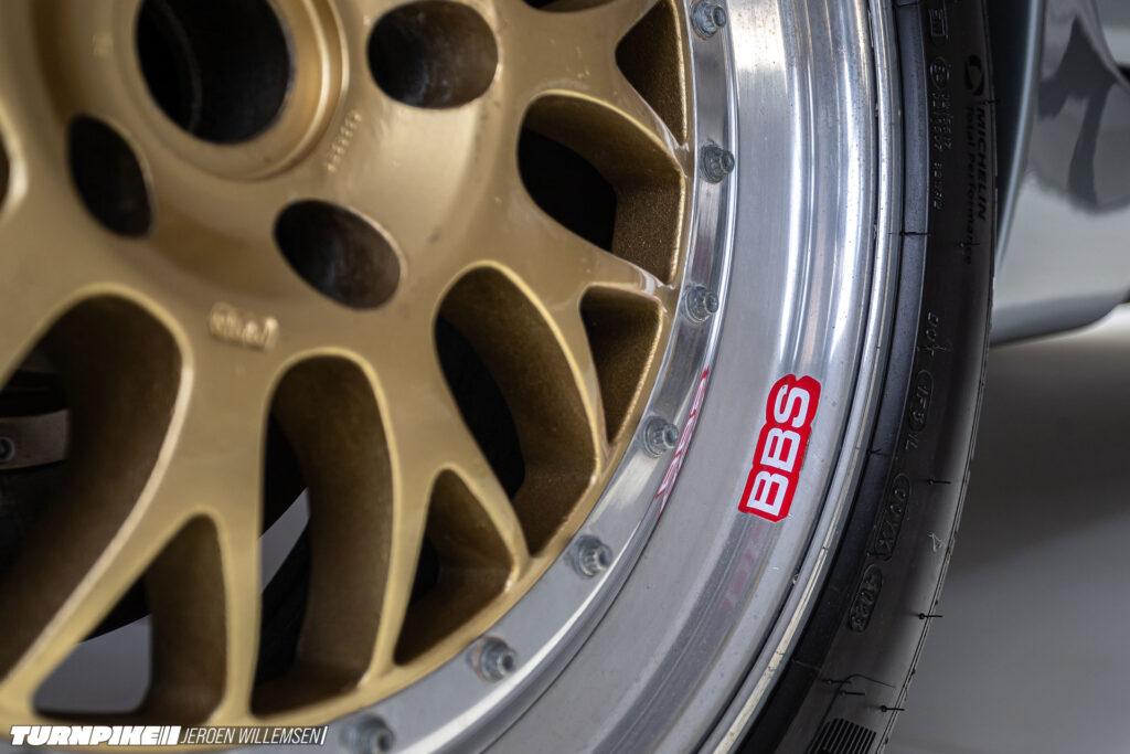 BMW_E53_X5_LM_V12_streetwell_IMG_0241