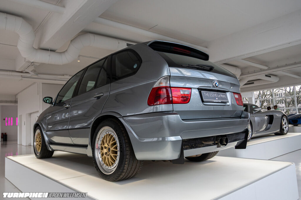 BMW_E53_X5_LM_V12_streetwell_IMG_0243