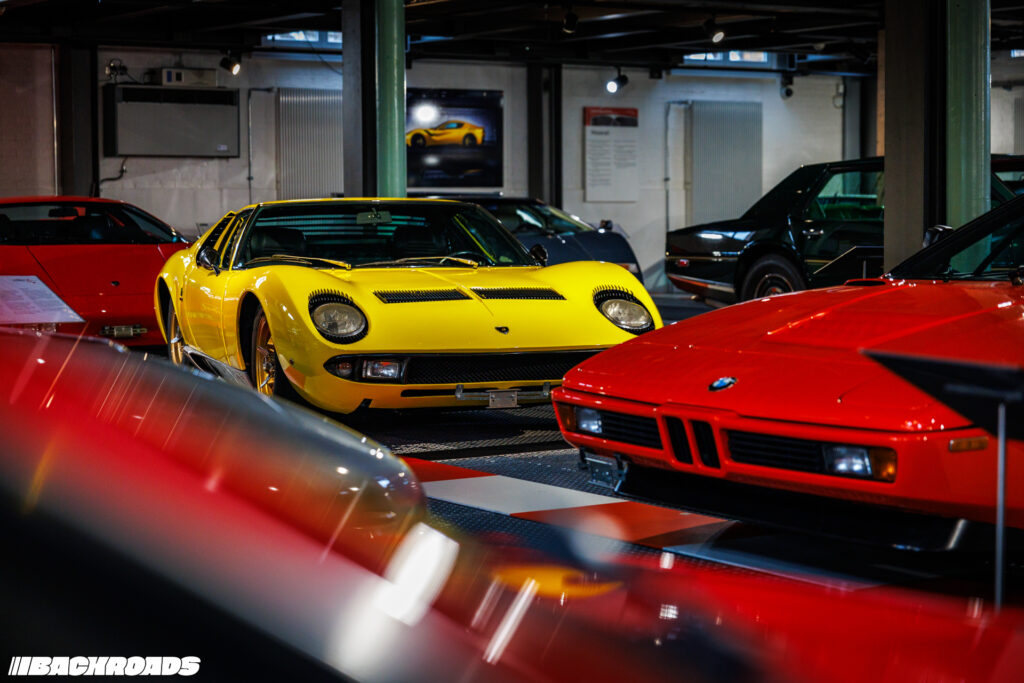 Supercar Room (3)