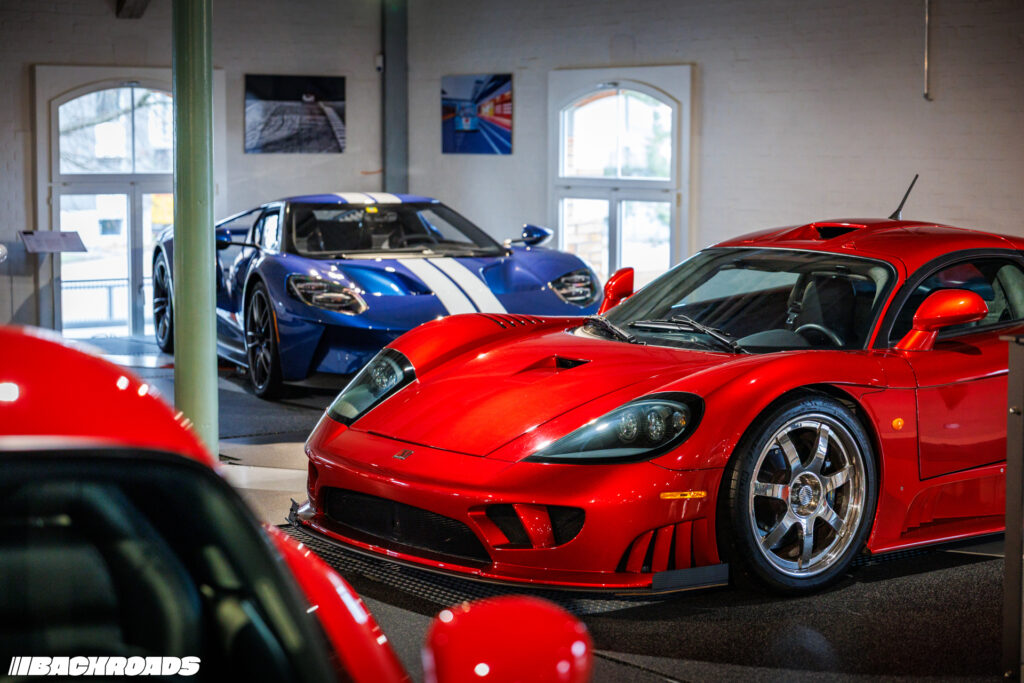 Supercar Room (7)