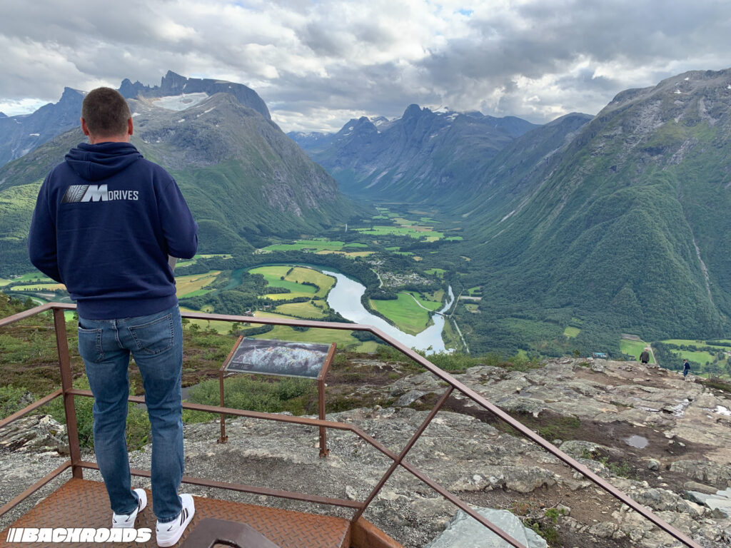 Turnpike-Backroads-BMW-PCC-HGT24-23