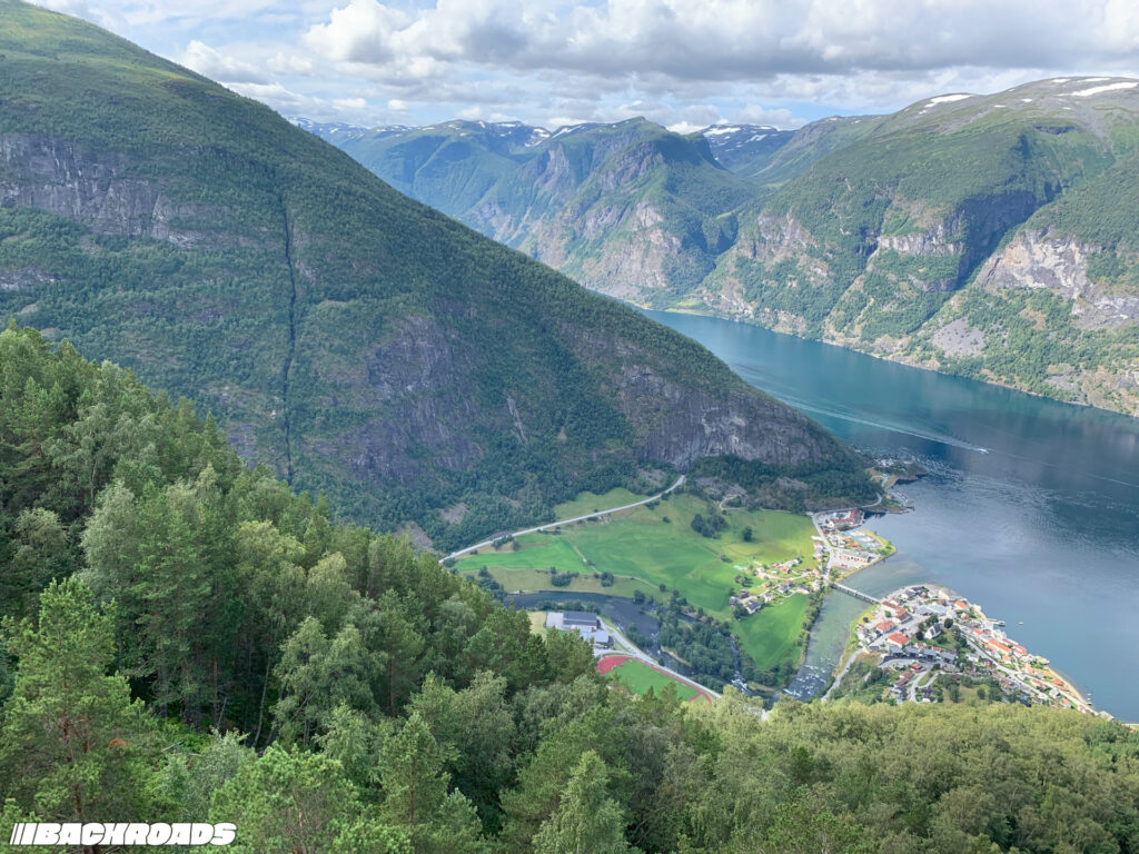 Turnpike-Backroads-BMW-PCC-HGT24-44