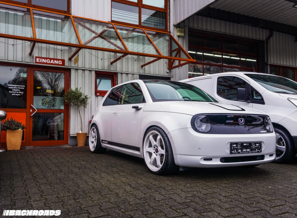 Turnpike-Backroads-Halle77-47