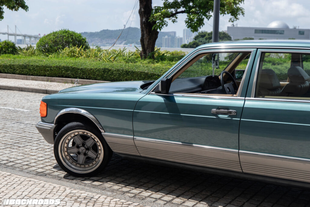 Turnpike-Backroads-J-Ho-Mercedes-Benz-35