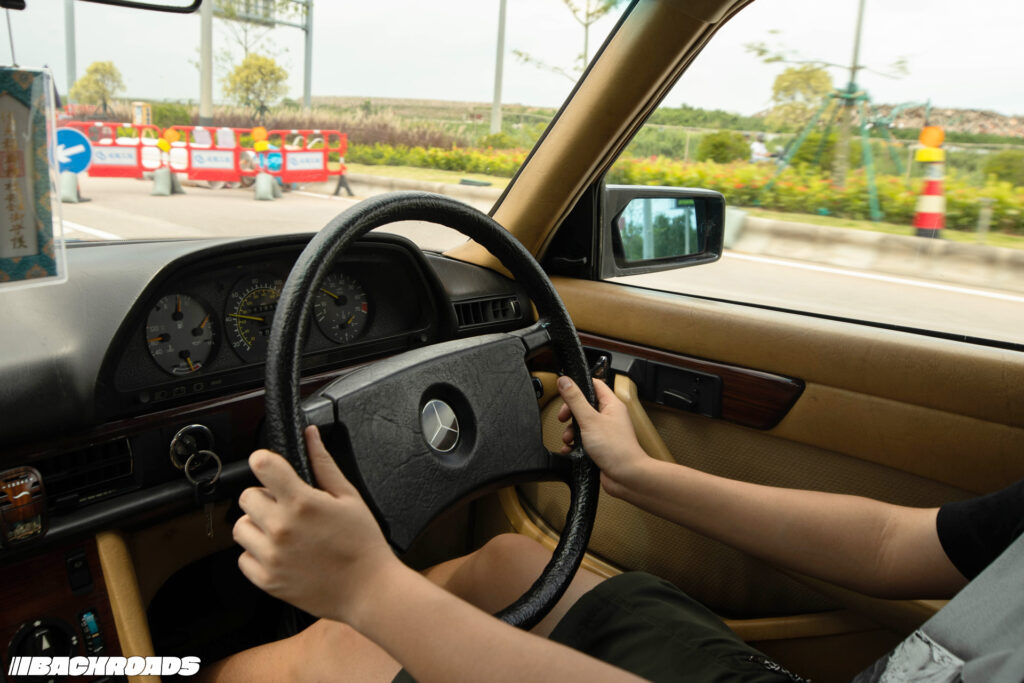 Turnpike-Backroads-J-Ho-Mercedes-Benz-7