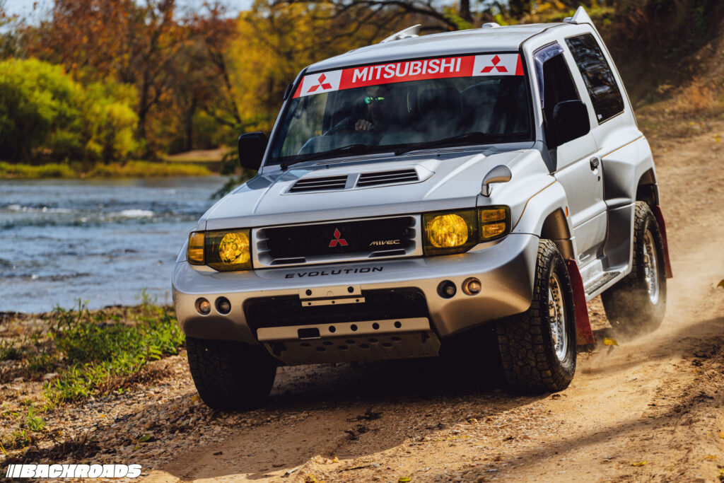 Turnpike-Backroads-Pajero-Evo-11