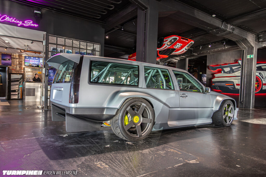 Volto_850_Tesla_Streetwell_IMG_0621