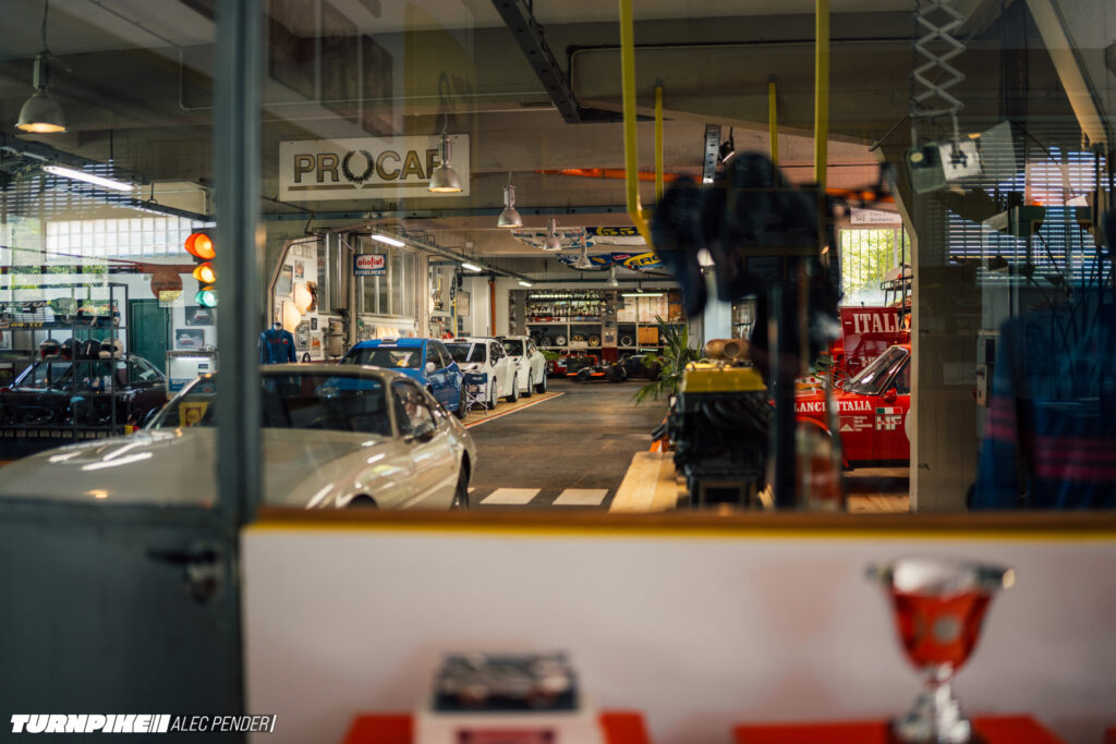 Alec Pender Casa Garage-340