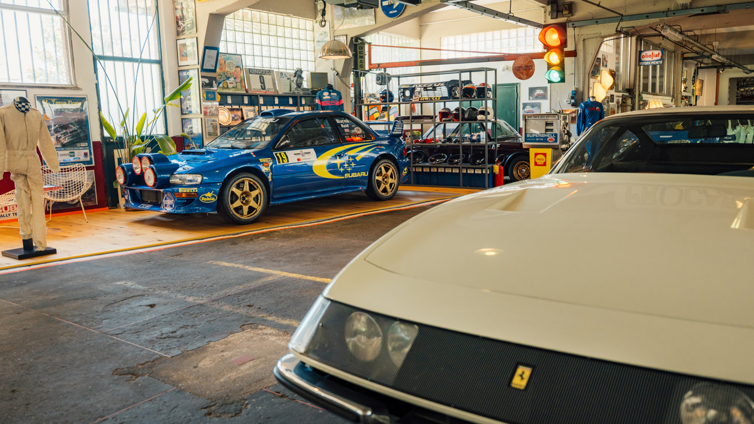 CasaGarage: Where Automotive Passion Shapes Interior Design