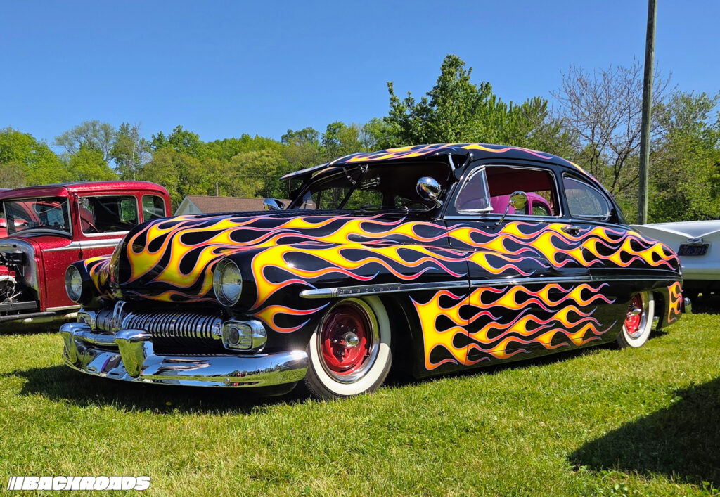 Turnpike-Backroads-The-Checkered-Flag-Hot-Rod-Annual-25