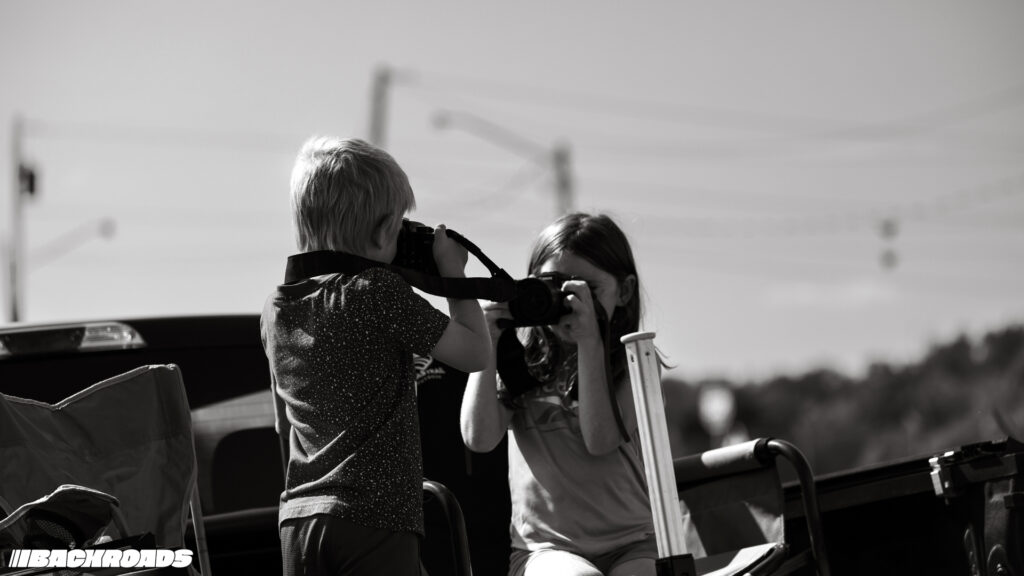 Turnpike-Backroads-Kids-With-Cameras-508