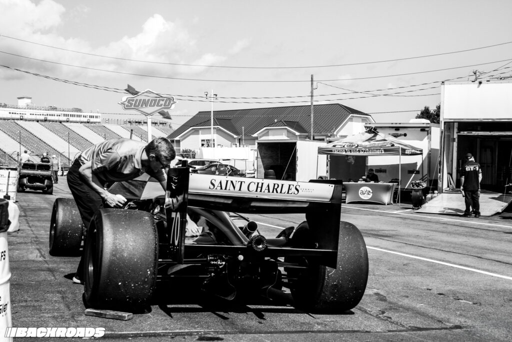 Turnpike-Backroads-Kids-With-Cameras-527