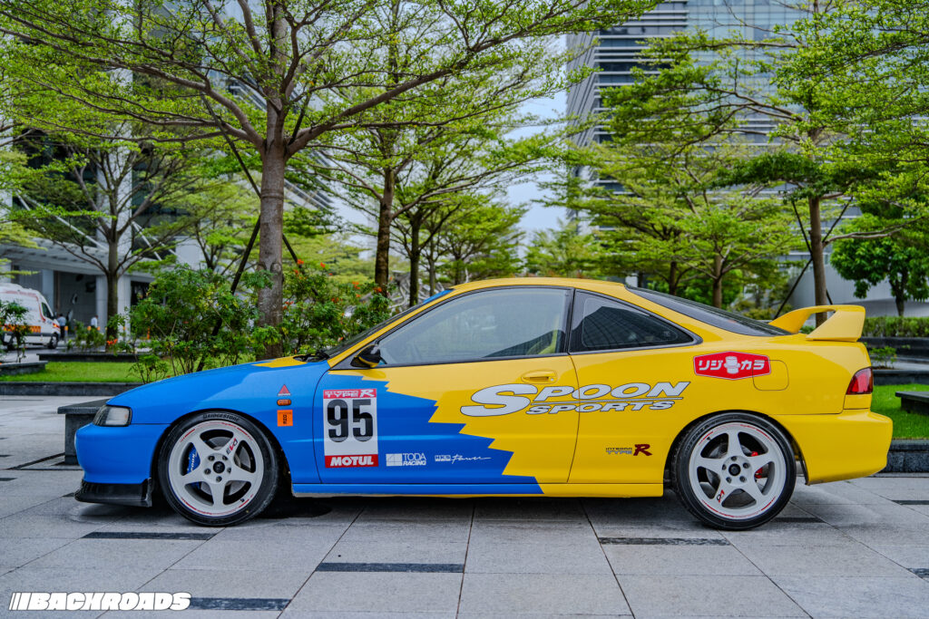 Turnpike-Backroads-Singapore-Honda-ITR-870