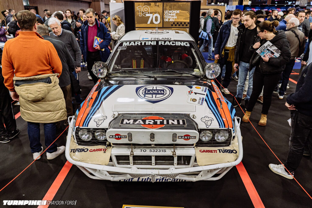 Turnpike-Paris-France-Chaydon-Ford-639