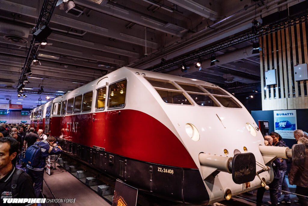 Turnpike-Paris-France-Chaydon-Ford-648