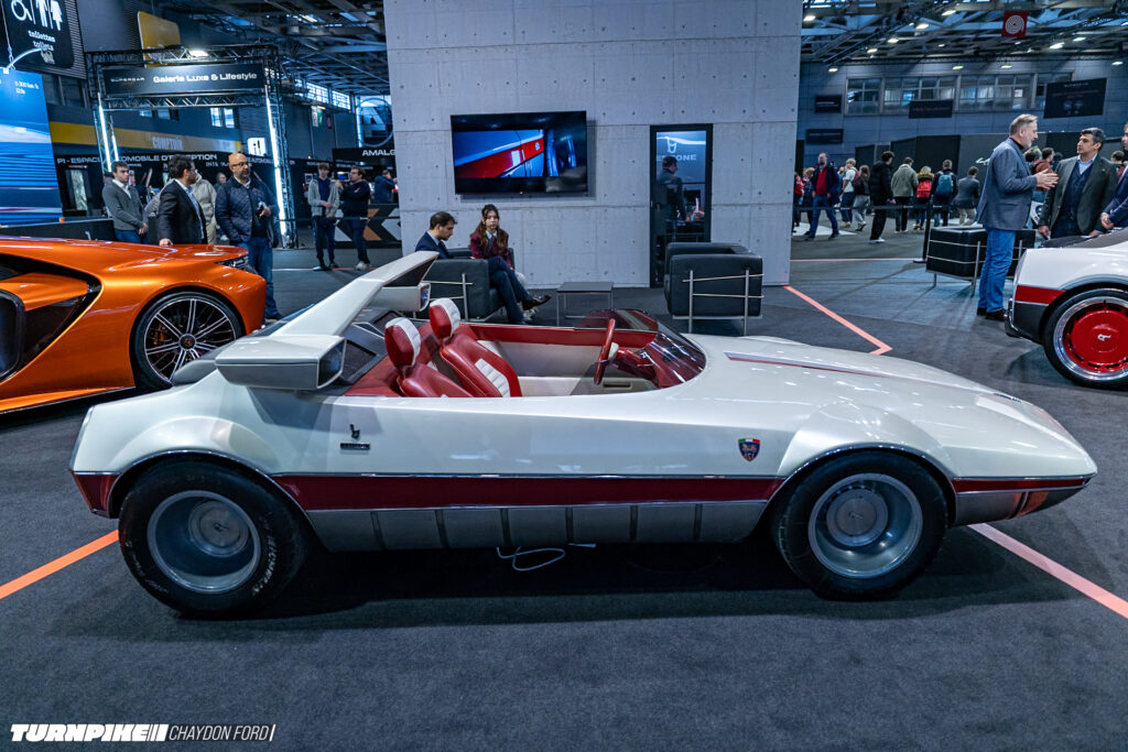 Turnpike-Paris-France-Chaydon-Ford-665