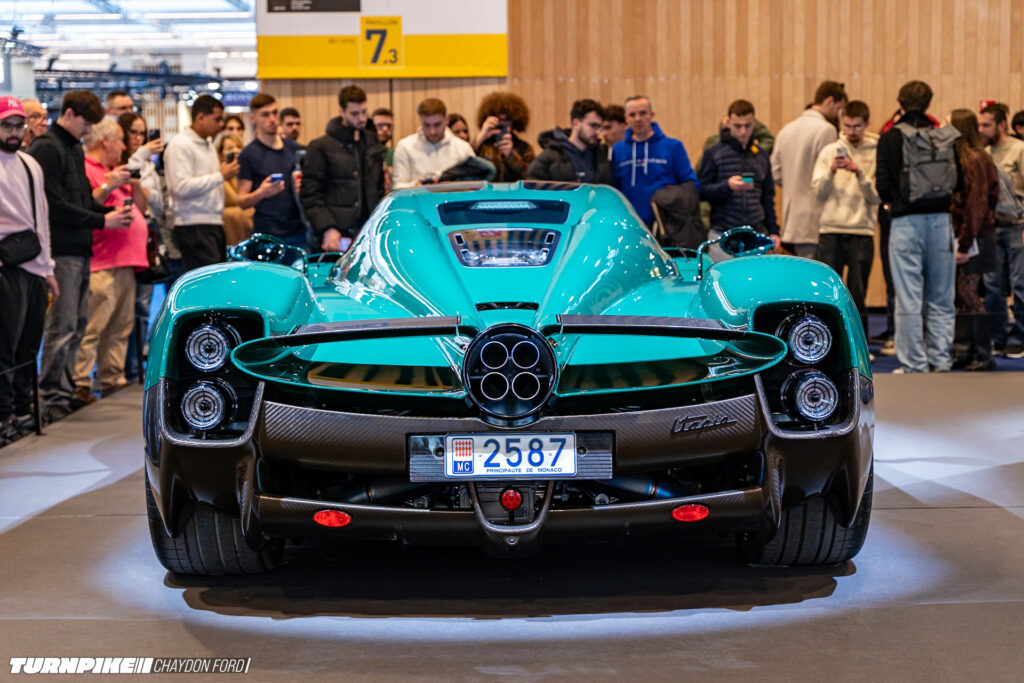 Turnpike-Paris-France-Chaydon-Ford-694