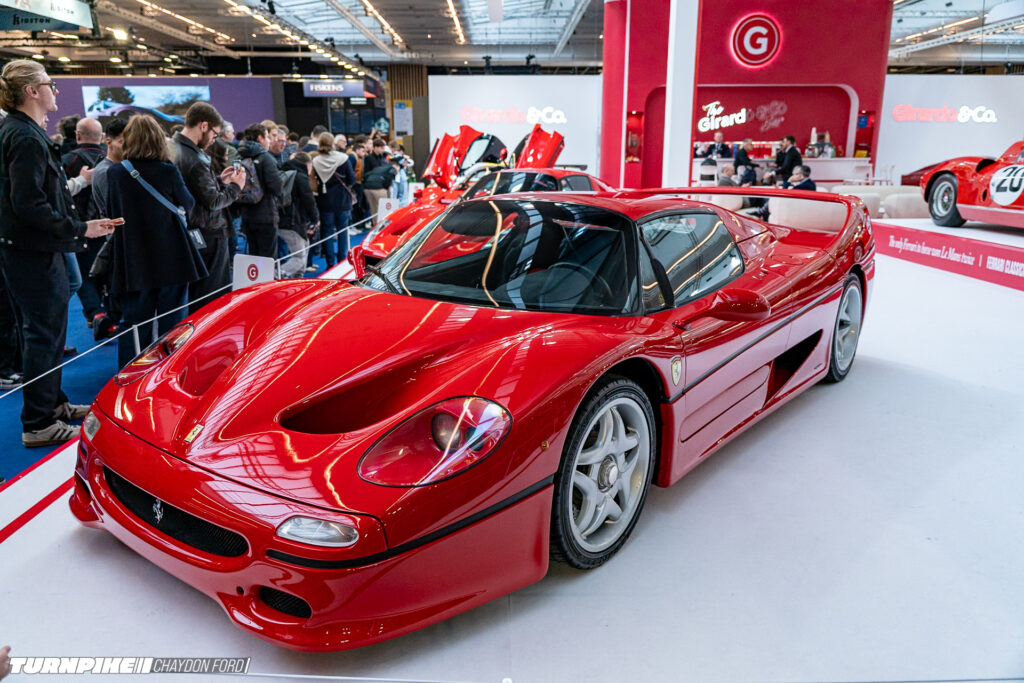 Turnpike-Paris-France-Chaydon-Ford-707